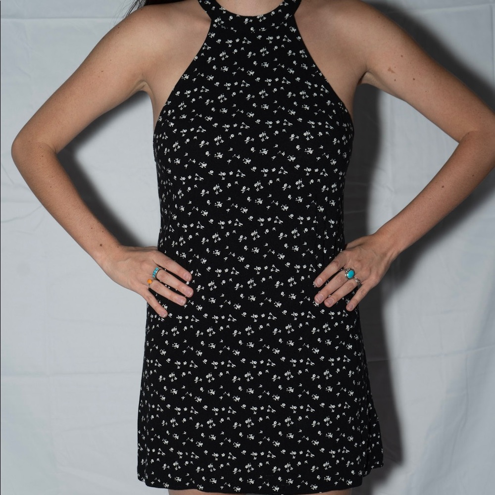 Cute dress!